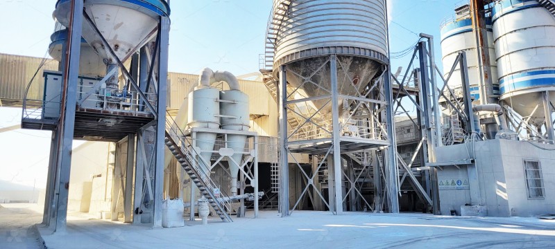 Comparison of different grinding mill technologies